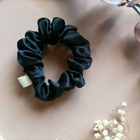 Scrunchie noir satin - Nodo